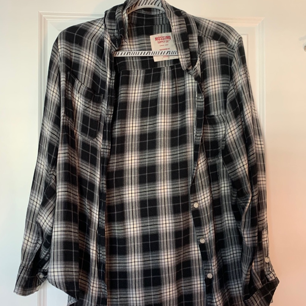 Long sleeve plaid button up